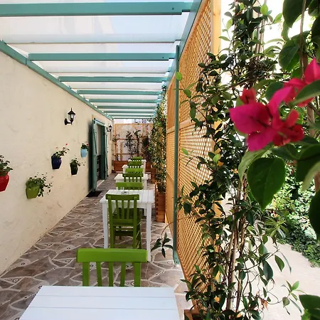 Alya Mou Butik 酒店